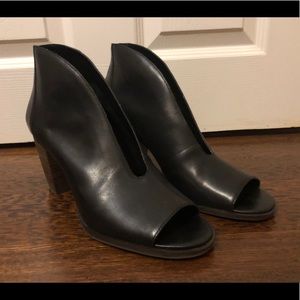 Lucky Brand Joal Bootie size 10